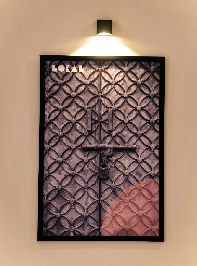 LOKAL Rooms x Shahrah-e-Faisal  Karatschi Exterior foto